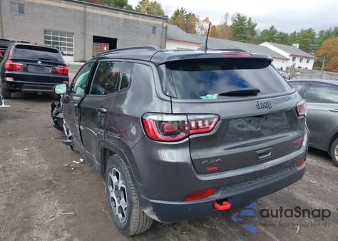2022 Jeep Compass Trailhawk 4X4 from USA, damaged, VIN 3C4NJDDB0NT135897
